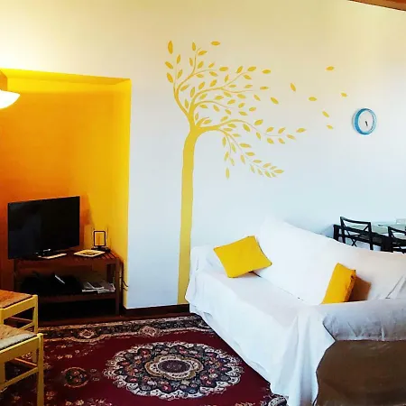 Antica Regina Charming Apartment Menaggio