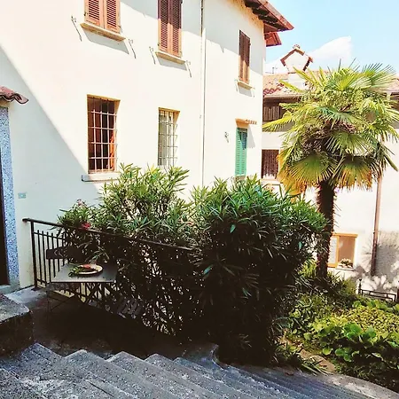 Antica Regina Charming